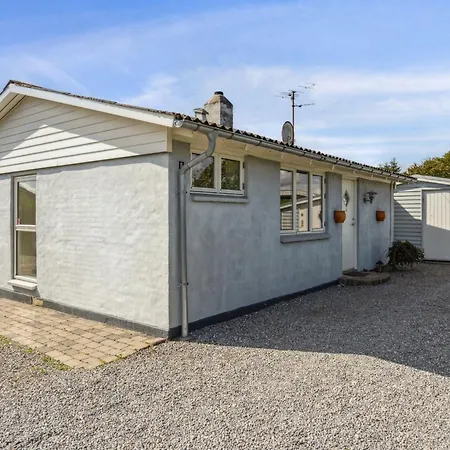 Mena - 200m From The Sea In Se Jutland By Interhome Børkop